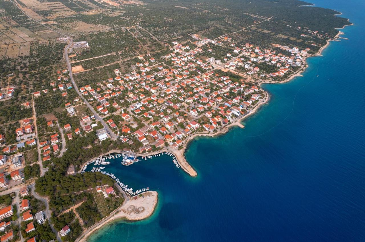 Apartments By The Sea Mandre, Pag - 4093 Kolan Εξωτερικό φωτογραφία